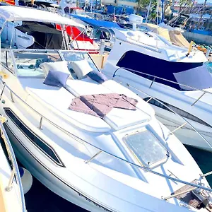Barco Sihnny - Puerto Colon Botel Costa Adeje (Tenerife)